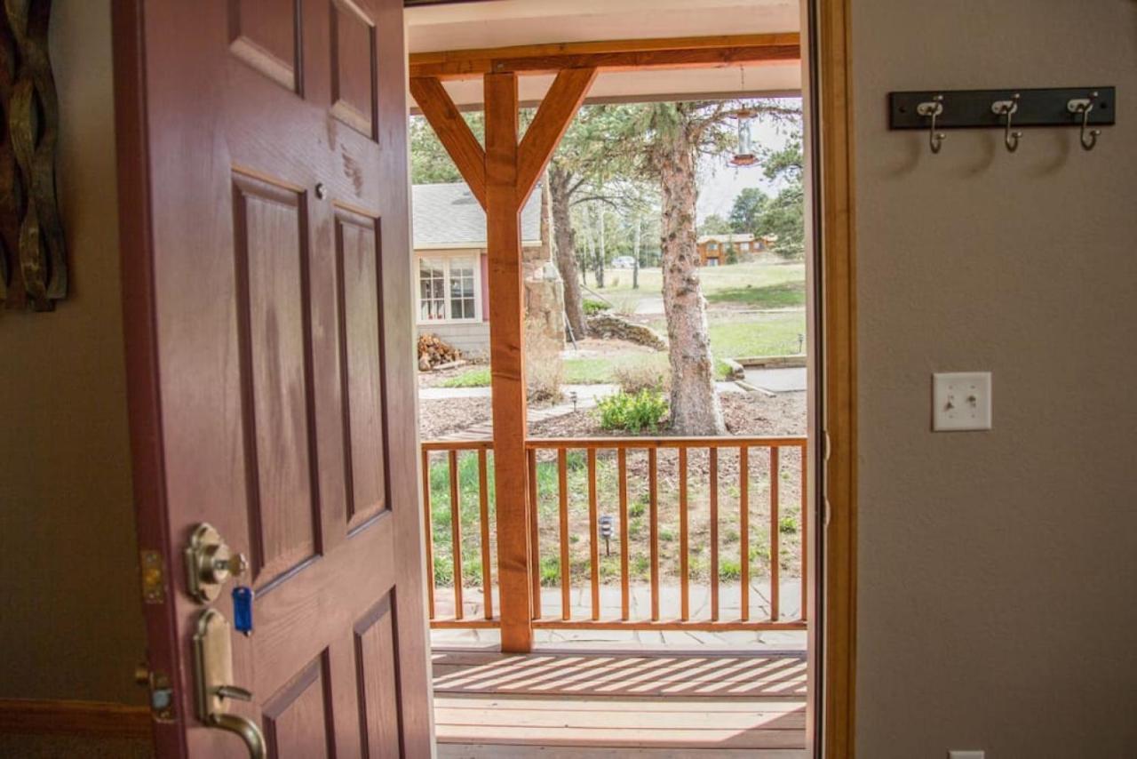 Twin Owls Lodge, Great For Families Master Bedroom, Loft, Full Kitchen, Dogs Ok Έστες Παρκ Εξωτερικό φωτογραφία